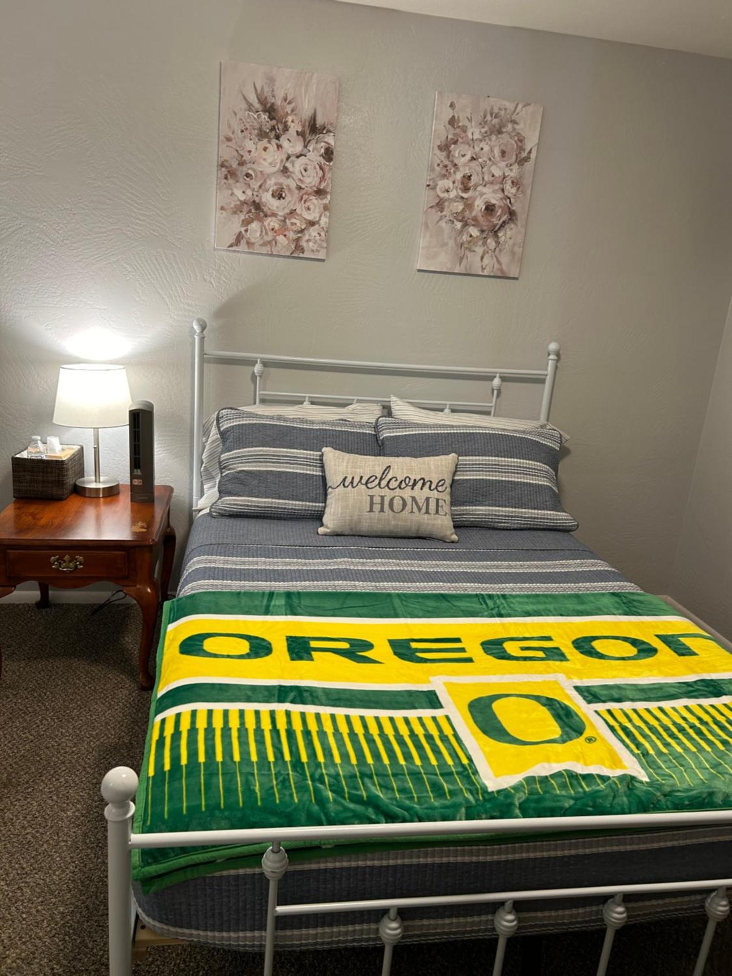 Emerald City 3 Bedroom 1 Bath Home Eugene Kültér fotó