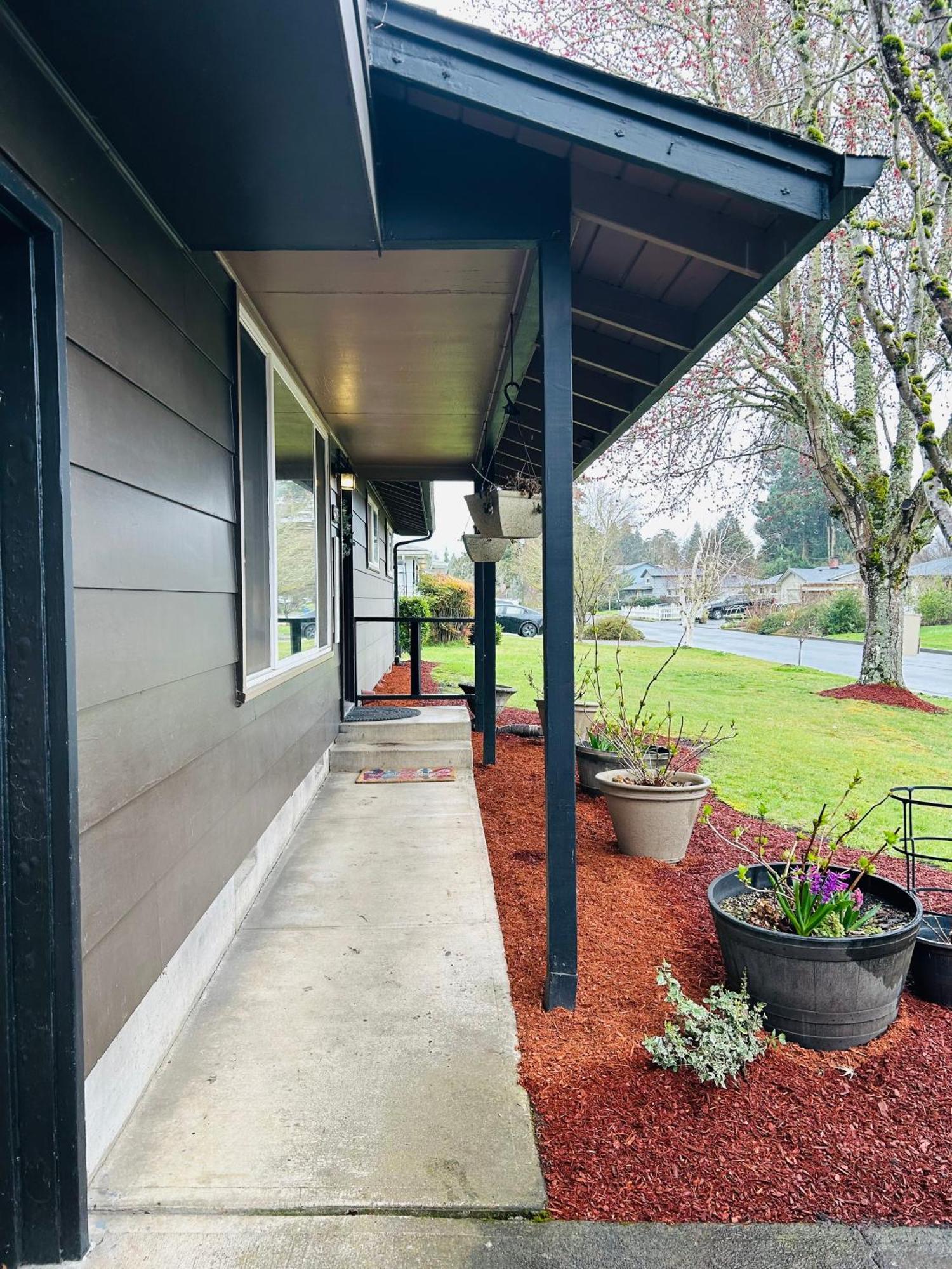 Emerald City 3 Bedroom 1 Bath Home Eugene Kültér fotó